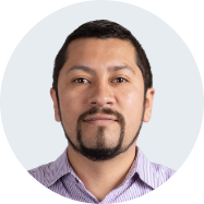 credito-por-tu-auto-Irving Arroyo